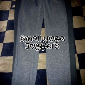 Yoga joggers PINK